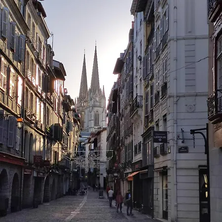 Pura Vida * Bayonne